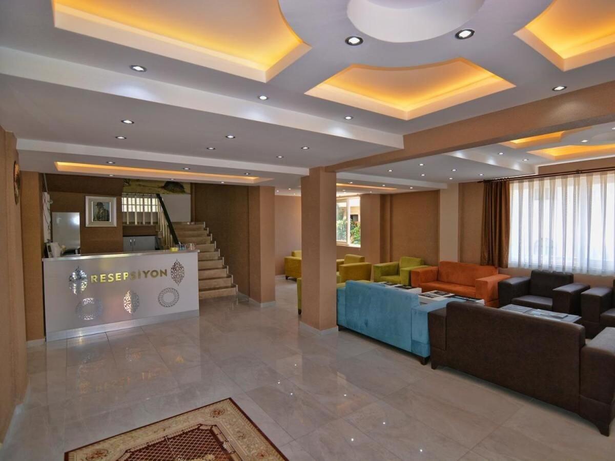 Airport Guelluek Otel Milas Bagian luar foto